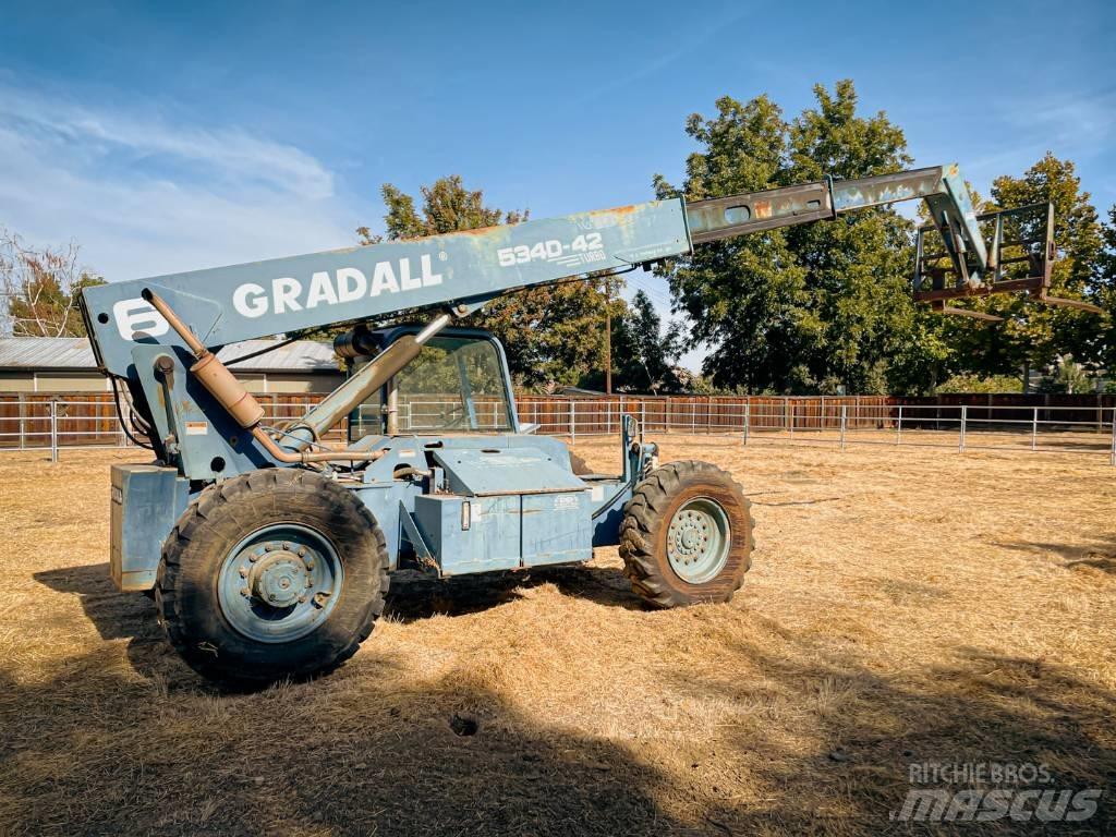 Gradall 534 D-6-42 Teleskopski viličarji