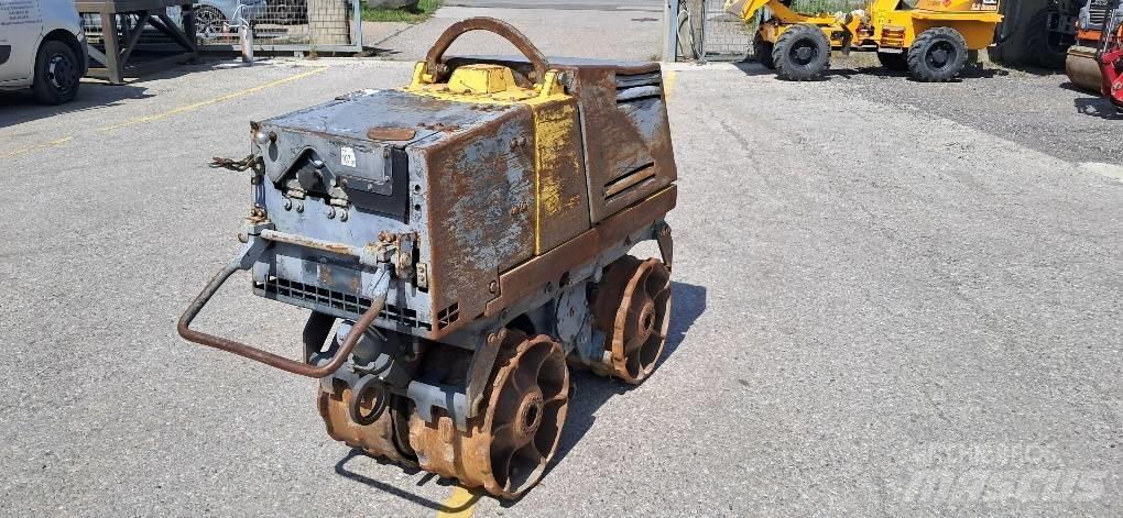 Bomag BW65T Kompaktorji tal