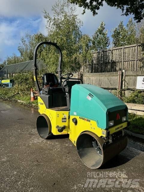 Ammann ARX 12 Dvojni valjarji