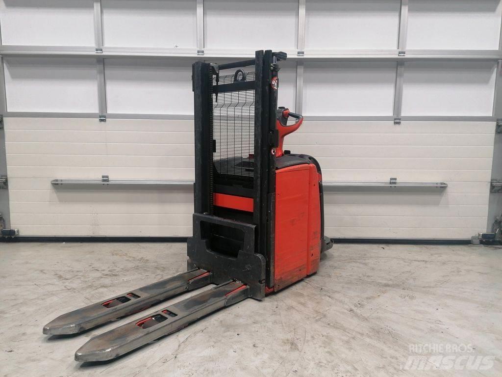 Linde L14AP Ročni električni viličar