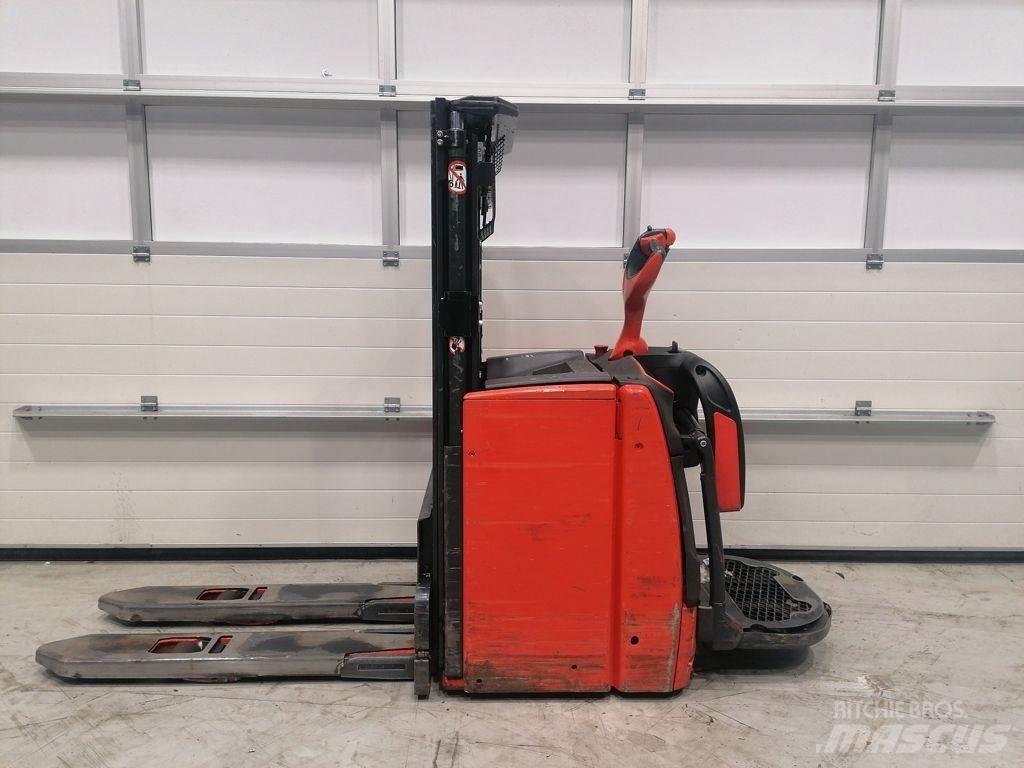 Linde L14AP Ročni električni viličar