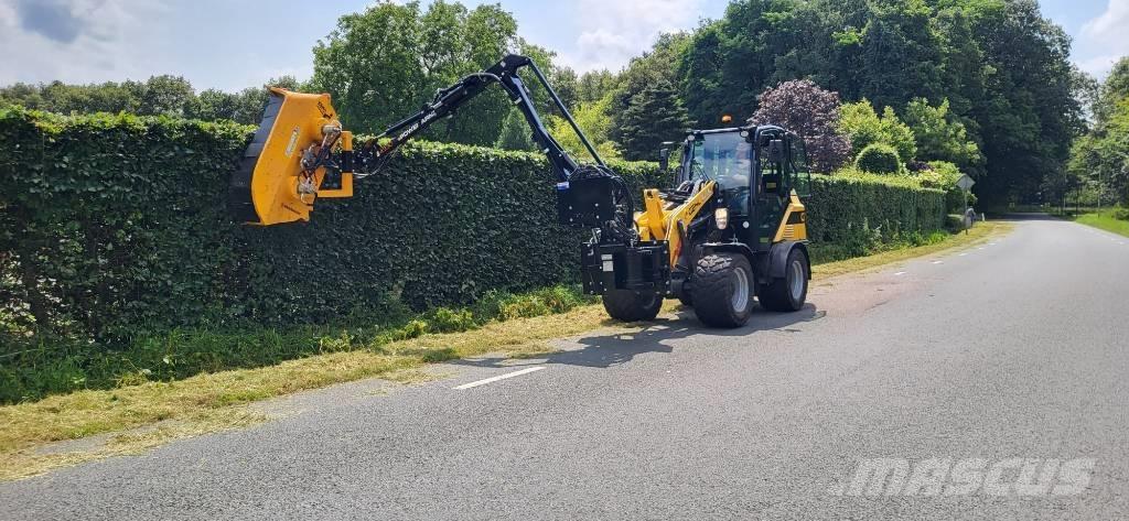 McConnel PA4330 Obrezovalniki žive meje