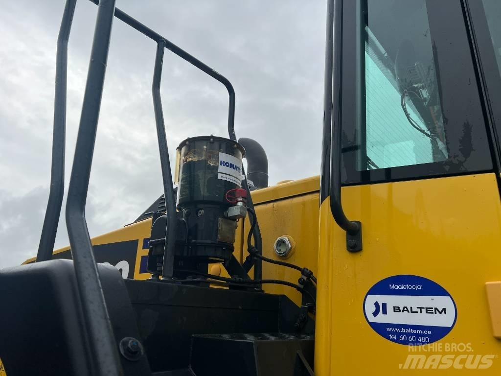 Komatsu WA 380-8E0 Kolesni nakladalci