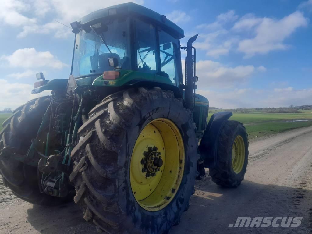 John Deere 7800 Traktorji