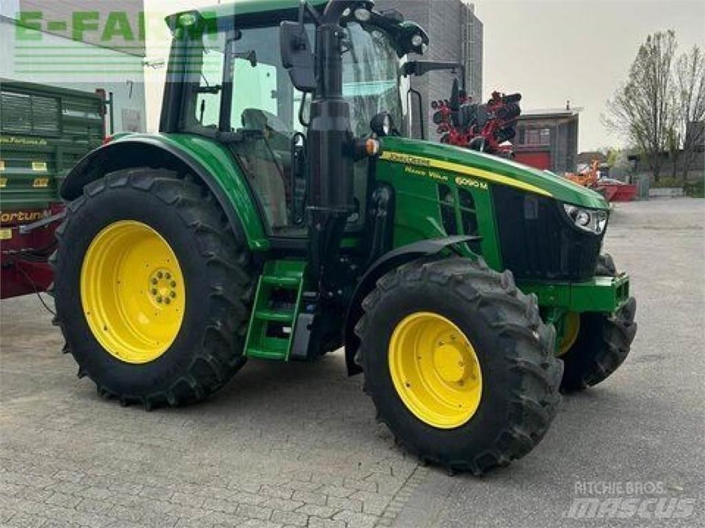 John Deere 6090m Traktorji