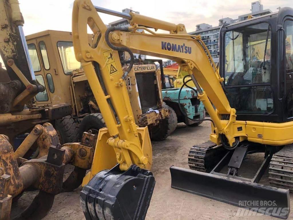 Komatsu PC35 Mini bagri <7t