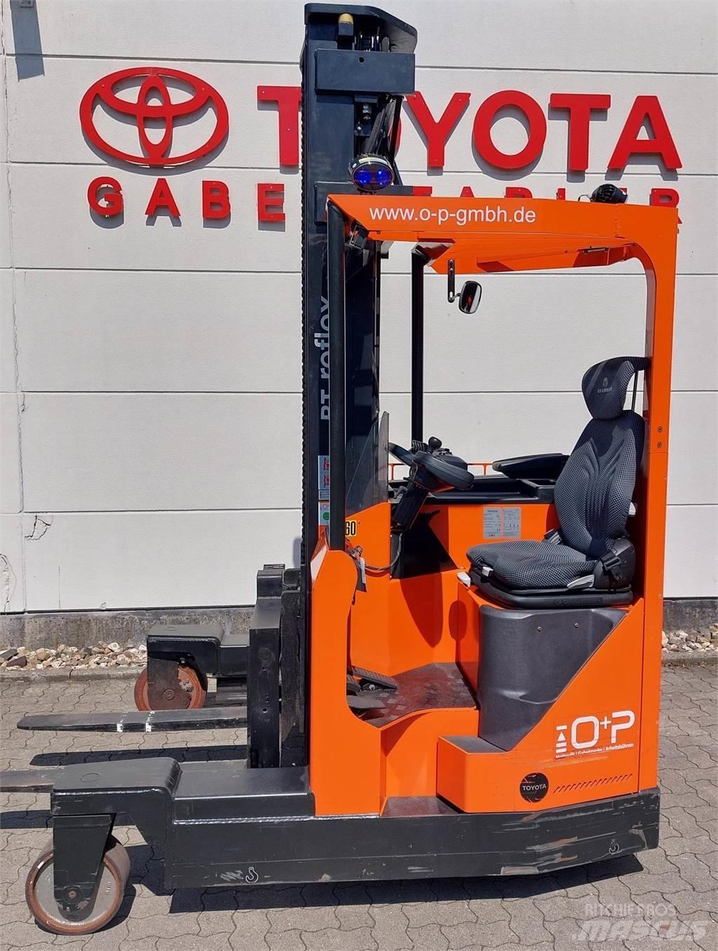 Toyota FRE270 4-Smerni viličarji