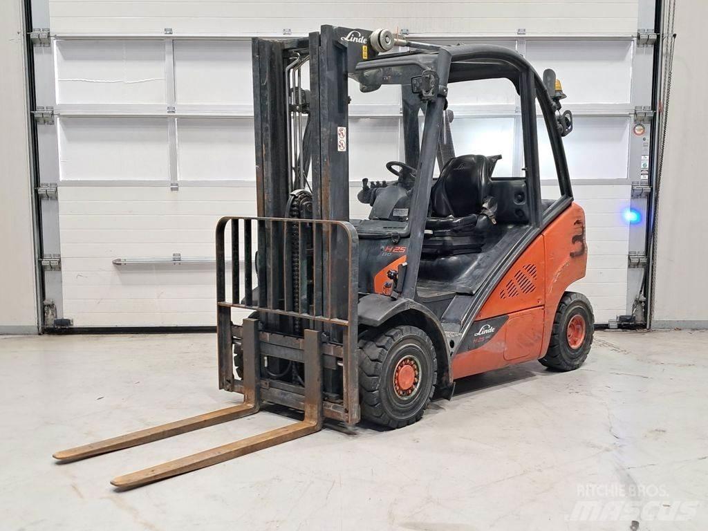 Linde H25D-02 Dizelski viličarji