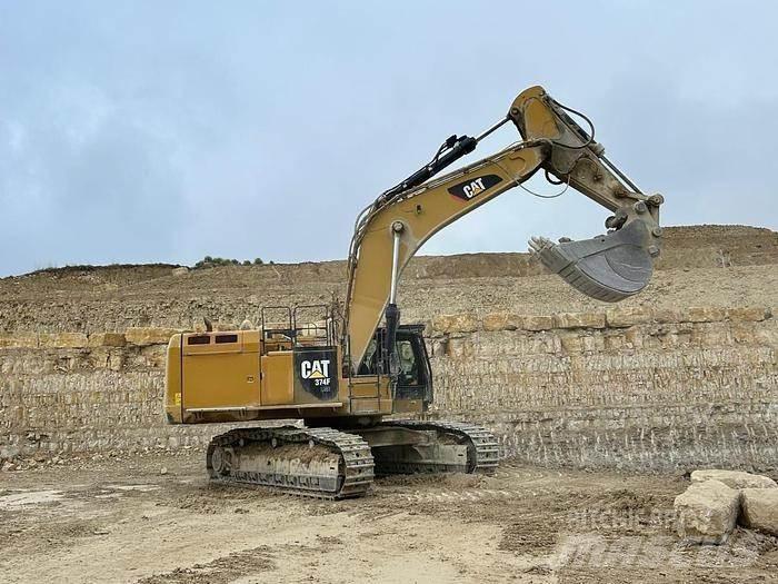 CAT 374 LME Posebni bagri