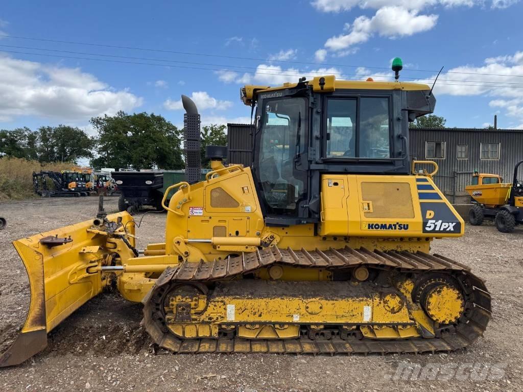 Komatsu D51PX-24 Buldožerji goseničarji