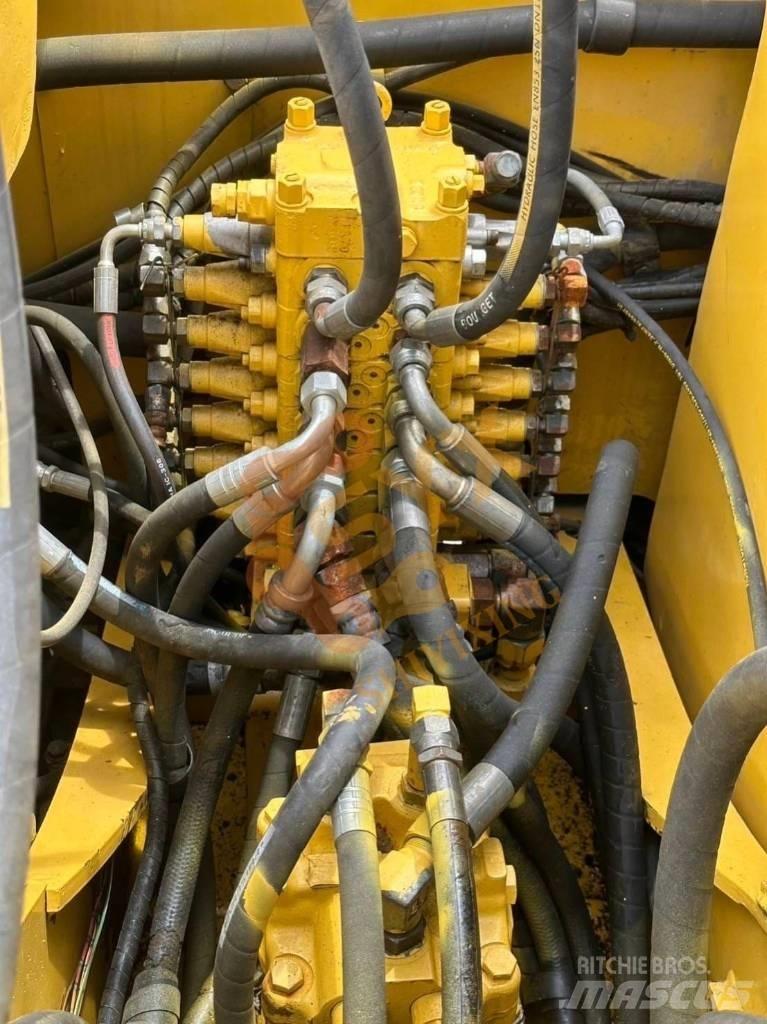 Komatsu PC 60 Mini bagri <7t