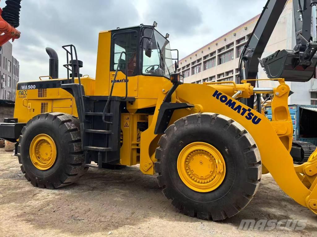 Komatsu WA 500-3 Kolesni nakladalci