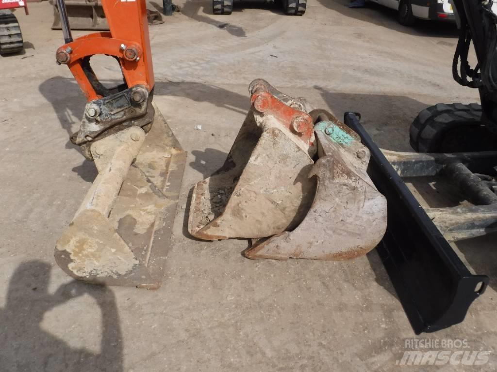Hitachi ZX48U-6 Mini bagri <7t