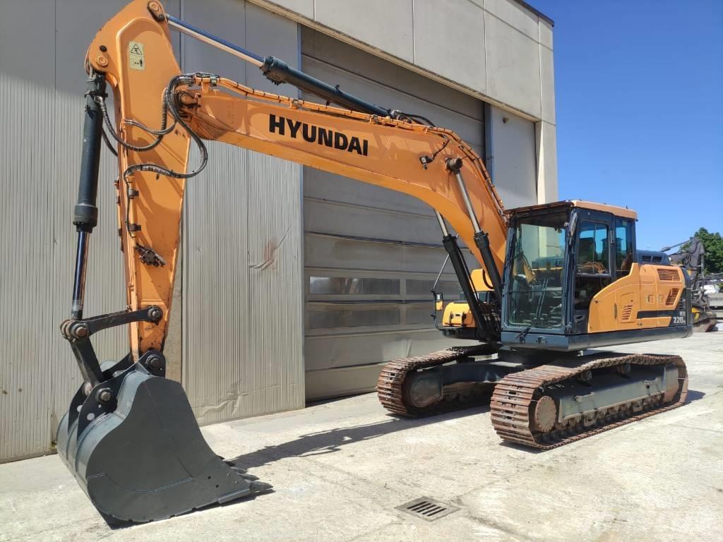 Hyundai HX 220 Bagri goseničarji