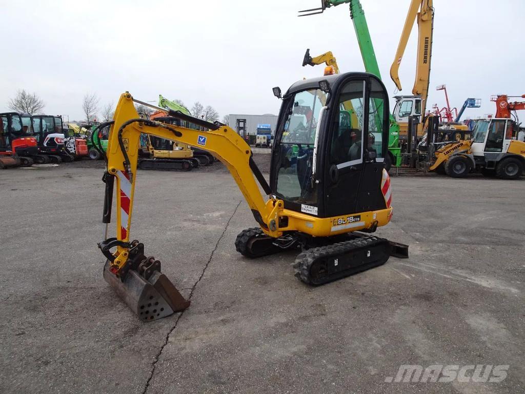 JCB 8018 Mini bagri <7t