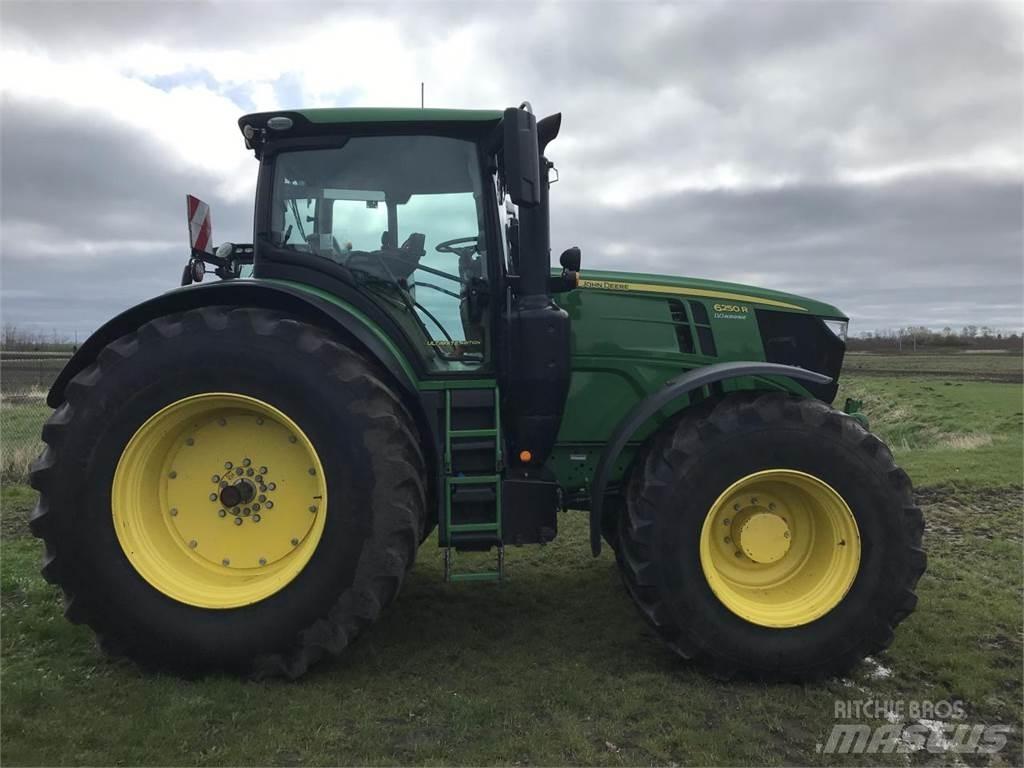 John Deere 6250R Traktorji