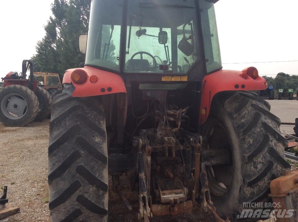 Massey Ferguson 5435 Traktorji
