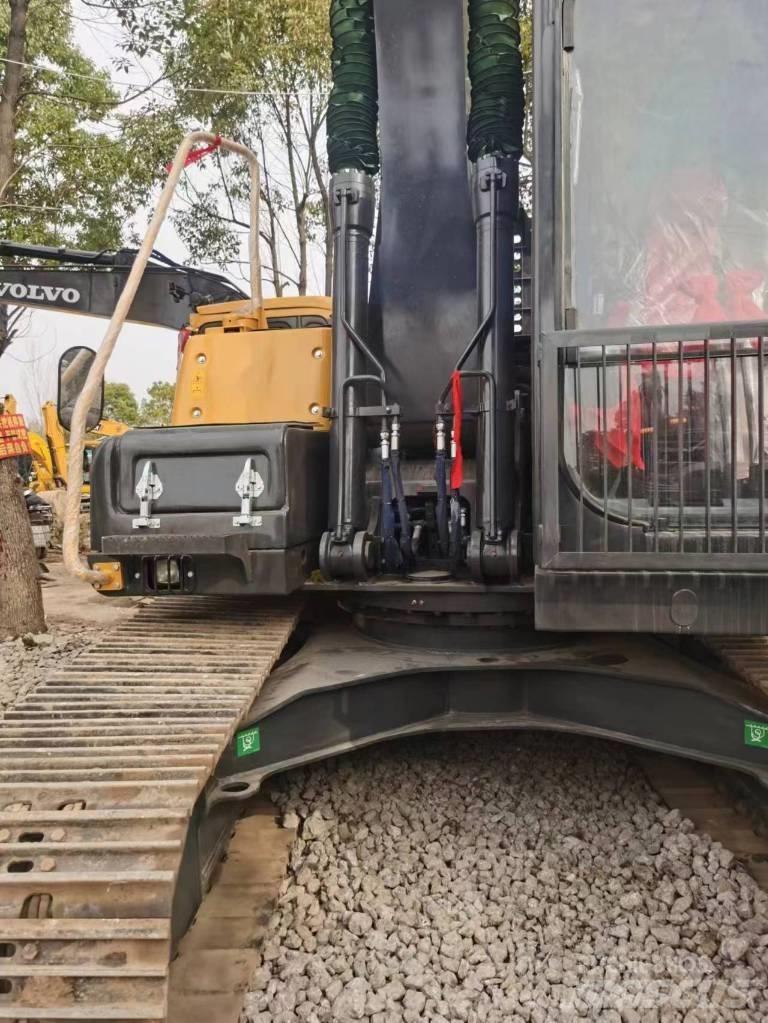 Volvo EC 140 Bagri goseničarji
