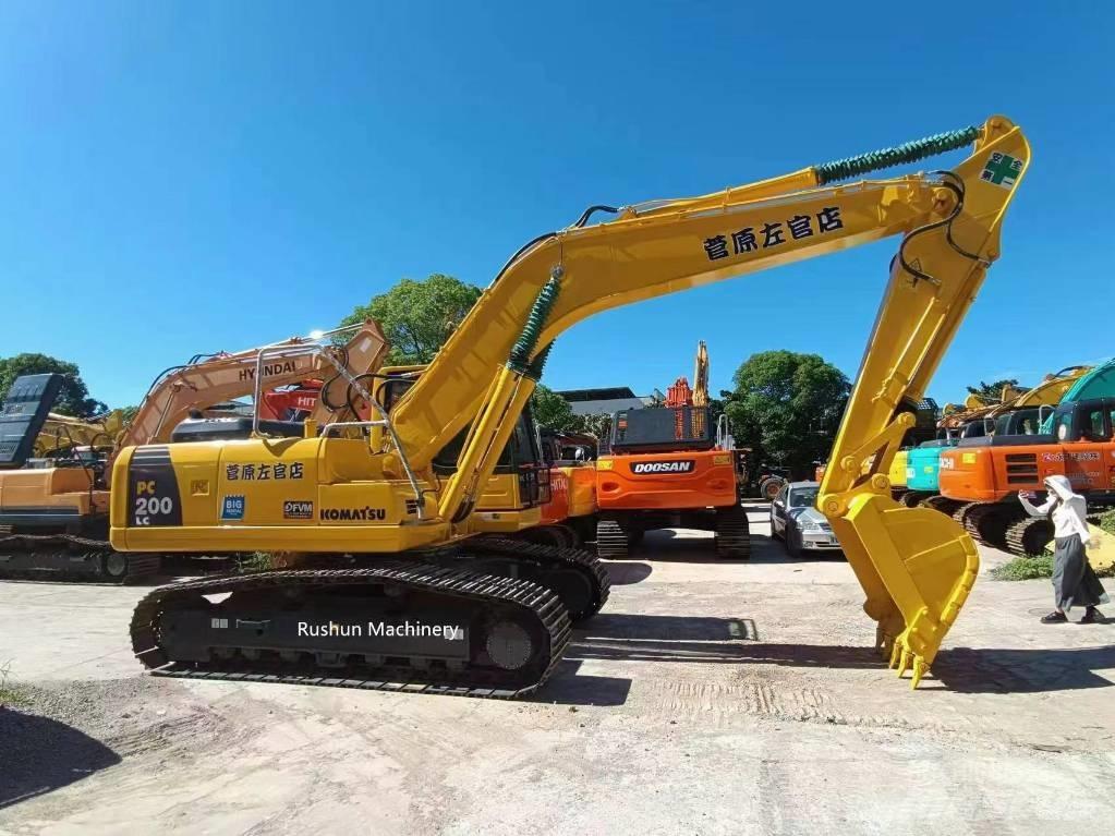 Komatsu PC 200 Bagri goseničarji