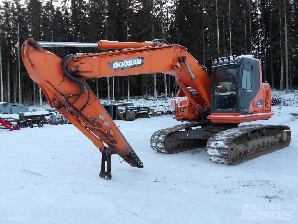 Doosan DX 235 LCR Bagri goseničarji
