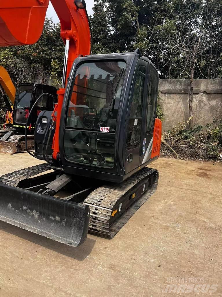 Hitachi ZX 60 Mini bagri <7t