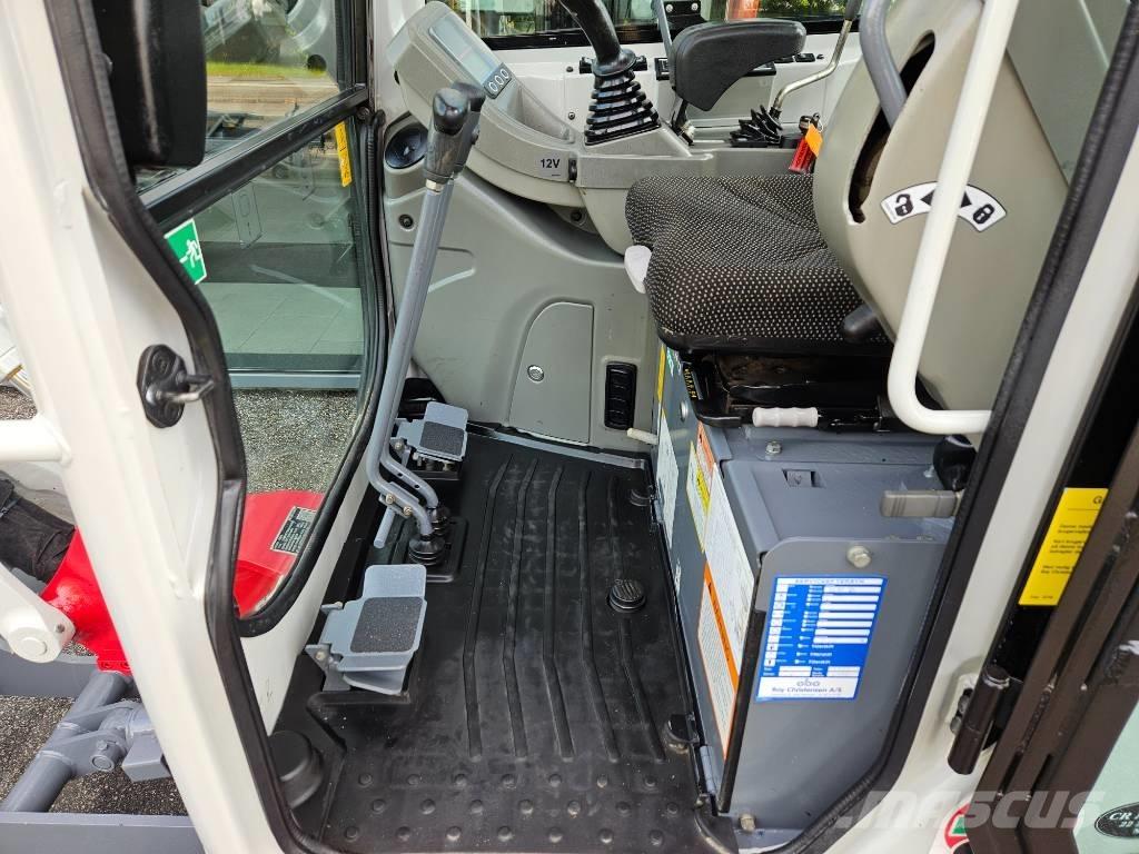 Takeuchi TB 216 Mini bagri <7t