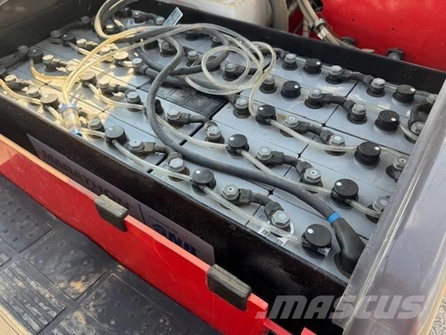 Manitou ME 425 Električni viličarji