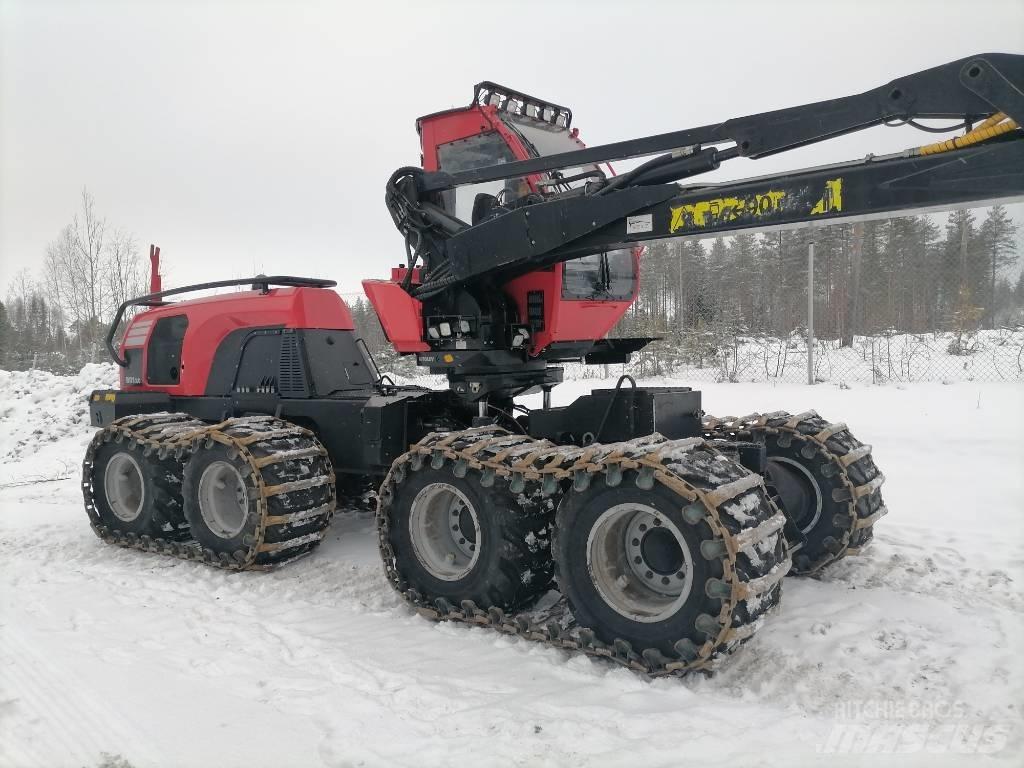 Komatsu 901XC Harvesterji
