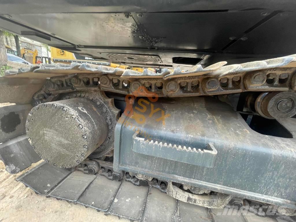 Hyundai Robex 220 Bagri goseničarji