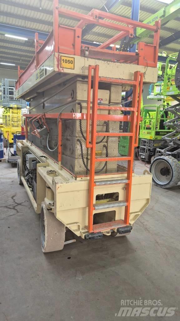 JLG Liftlux 180-12 Škarjaste dvižne ploščadi