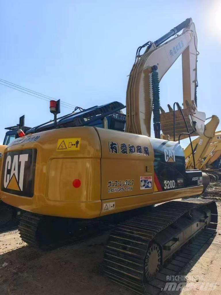 CAT 320 D Bagri goseničarji