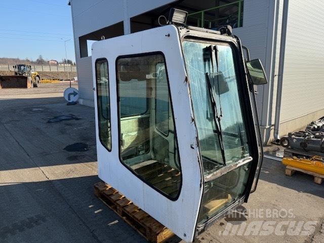 Liebherr SERIA B CAB Kabine in notranjost