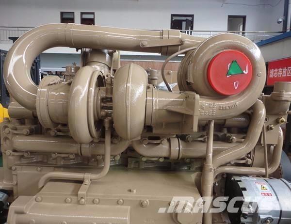 Cummins KTTA19-C700 Motorji
