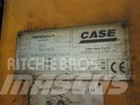 CASE 721 E XT Kolesni nakladalci
