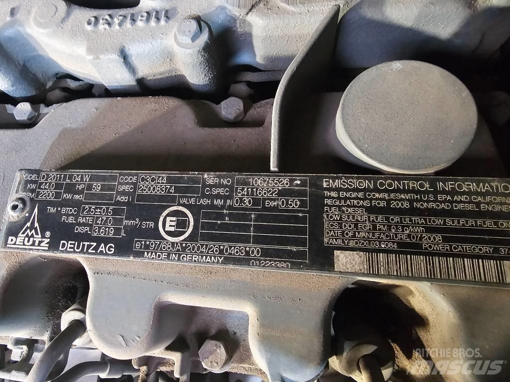 Kubota RT 280 Kolesni nakladalci