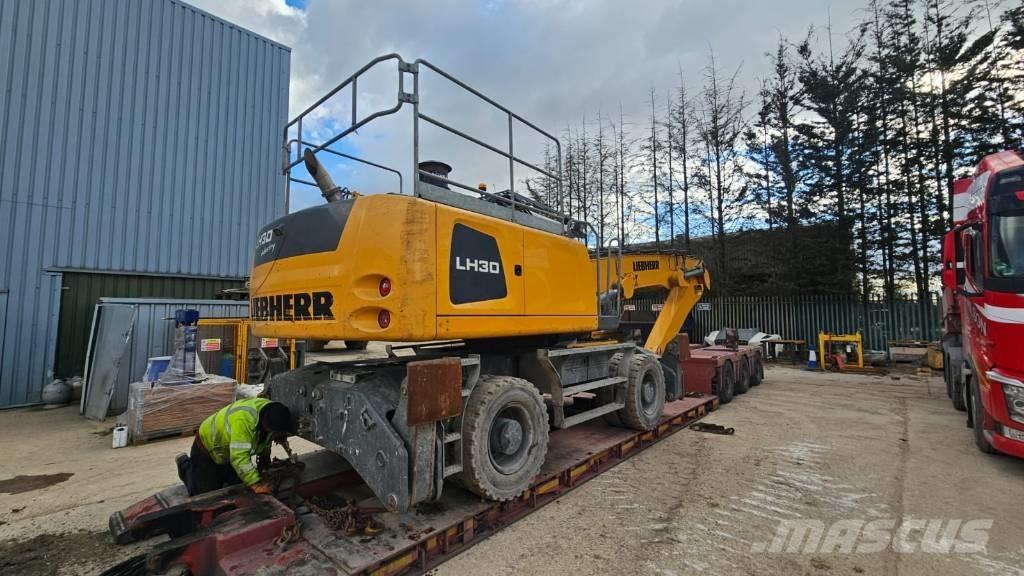 Liebherr LH 30 M Bagri za prekladanje primarnih/sekundarnih surovin