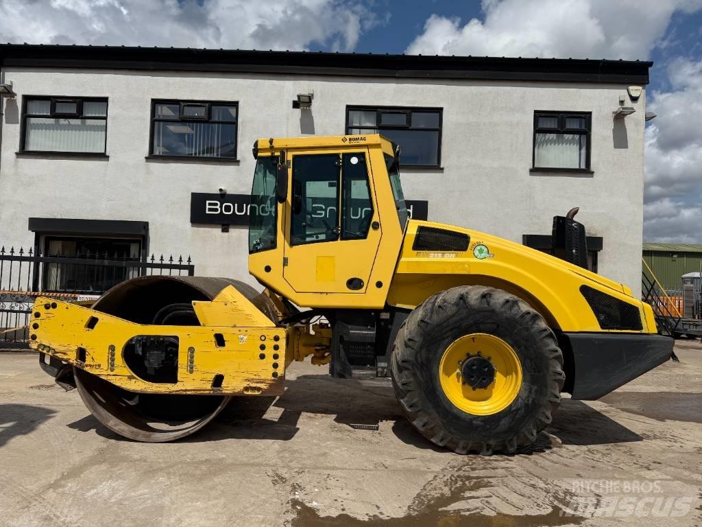 Bomag 213 DH-4i Enojni valjarji