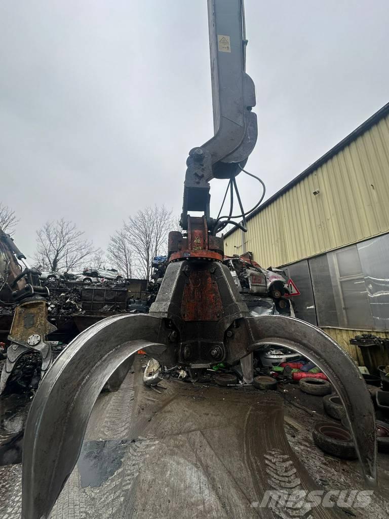 Atlas 520 MH Bagri za prekladanje primarnih/sekundarnih surovin