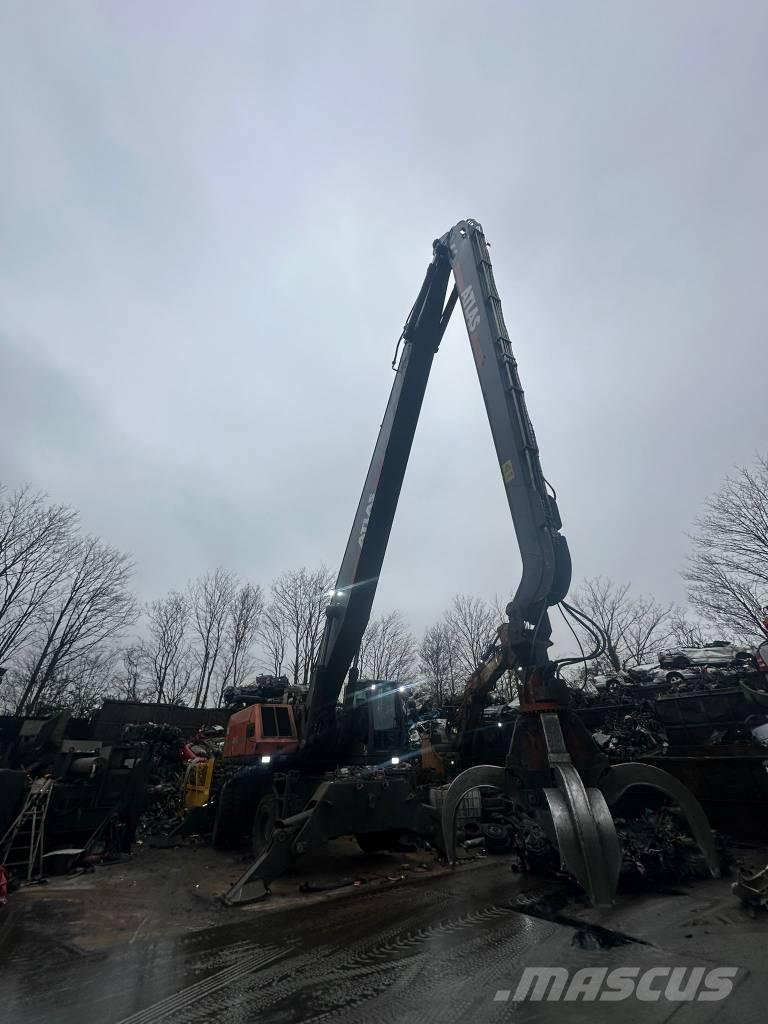 Atlas 520 MH Bagri za prekladanje primarnih/sekundarnih surovin