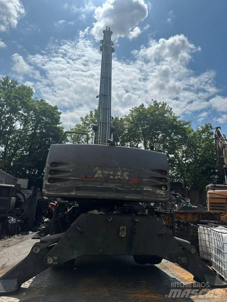 Atlas 520 MH Bagri za prekladanje primarnih/sekundarnih surovin