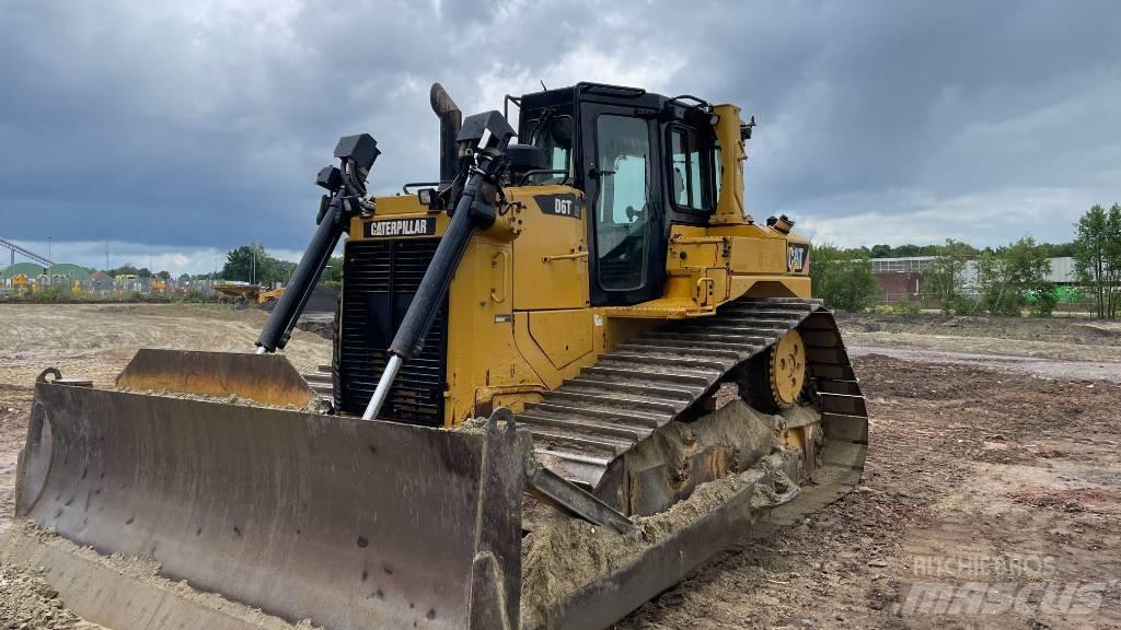 CAT D 6 D LGP Buldožerji goseničarji