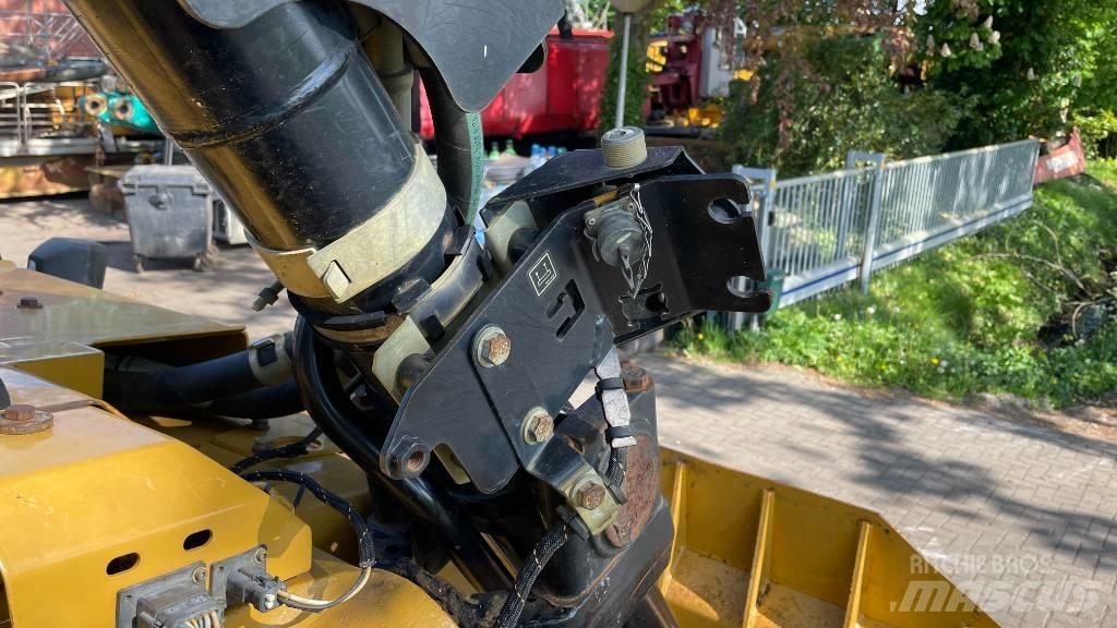 CAT D 6 D LGP Buldožerji goseničarji