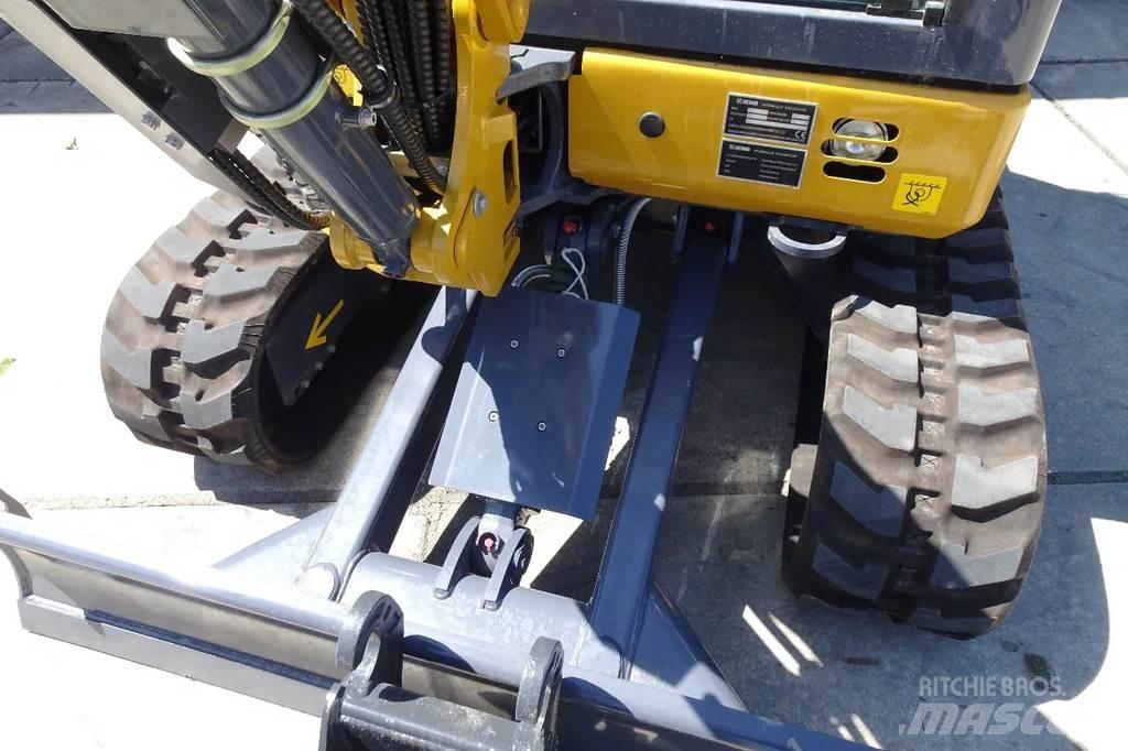XCMG XE27E Bagri goseničarji