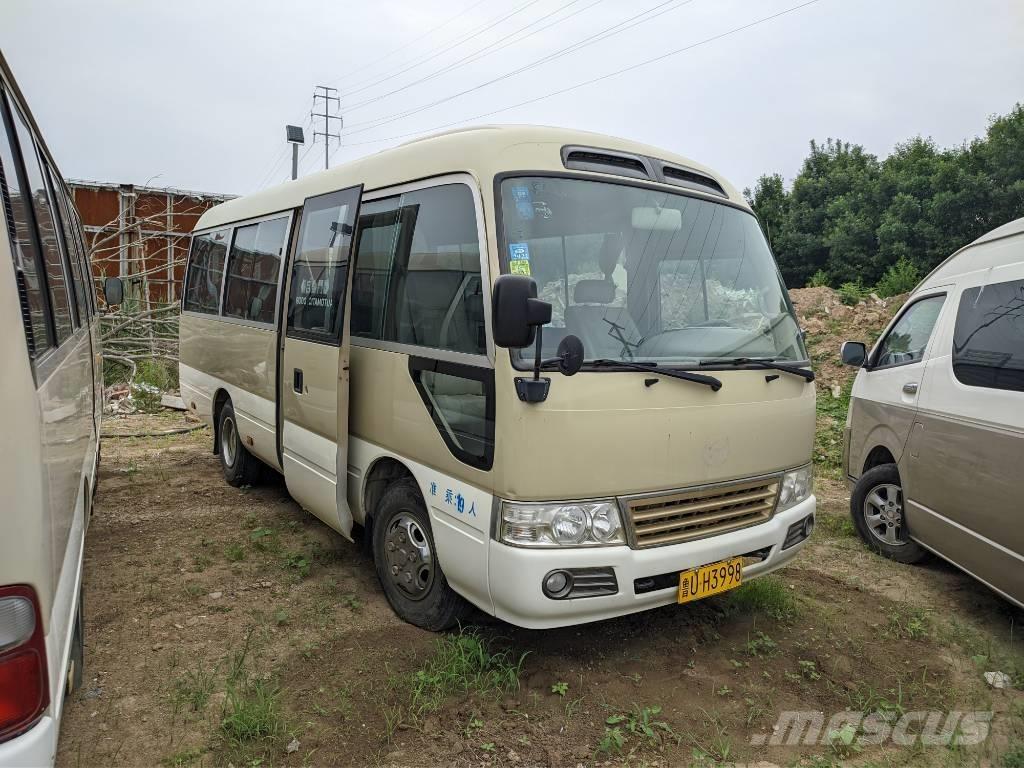 Toyota Coaster Bus Mini avtobusi