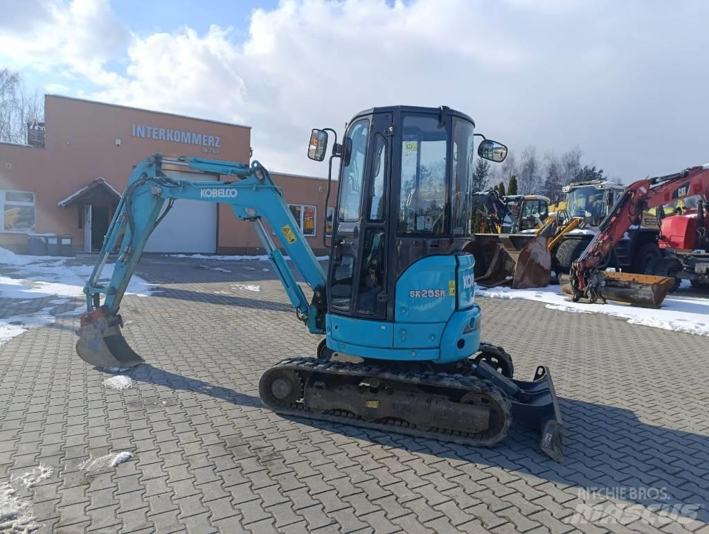 Kobelco SK 25 SR Mini bagri <7t
