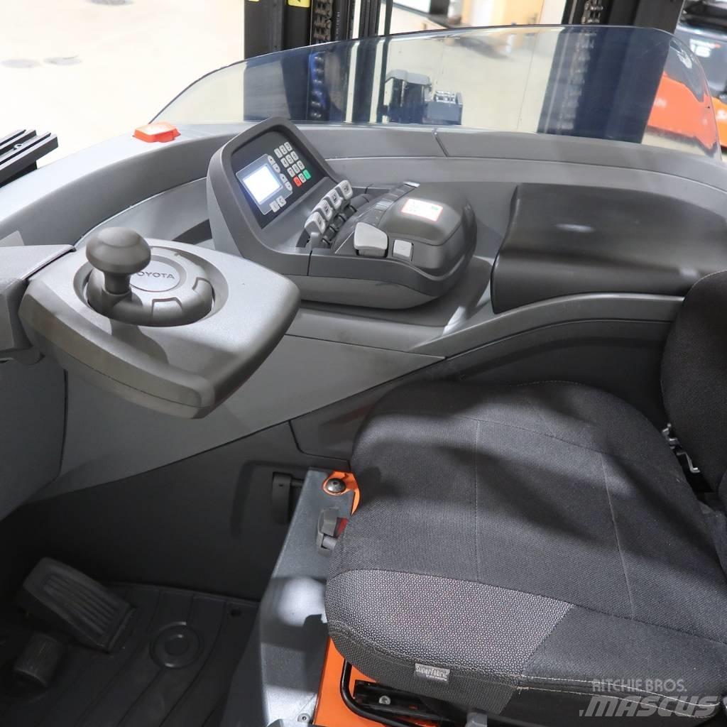 Toyota RRE160HR Viličarji s pomičnim teleskopom