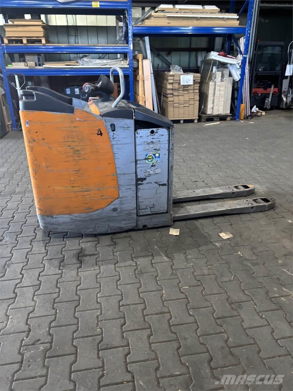 Still EXU-S22 Ročni električni viličar