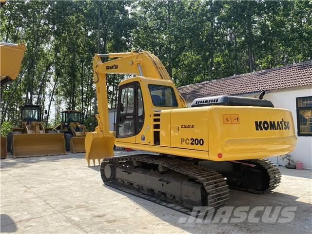 Komatsu PC200-7 Bagri goseničarji