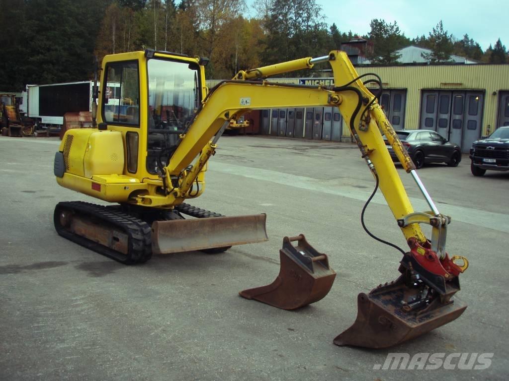 Komatsu PC 30-7 Mini bagri <7t