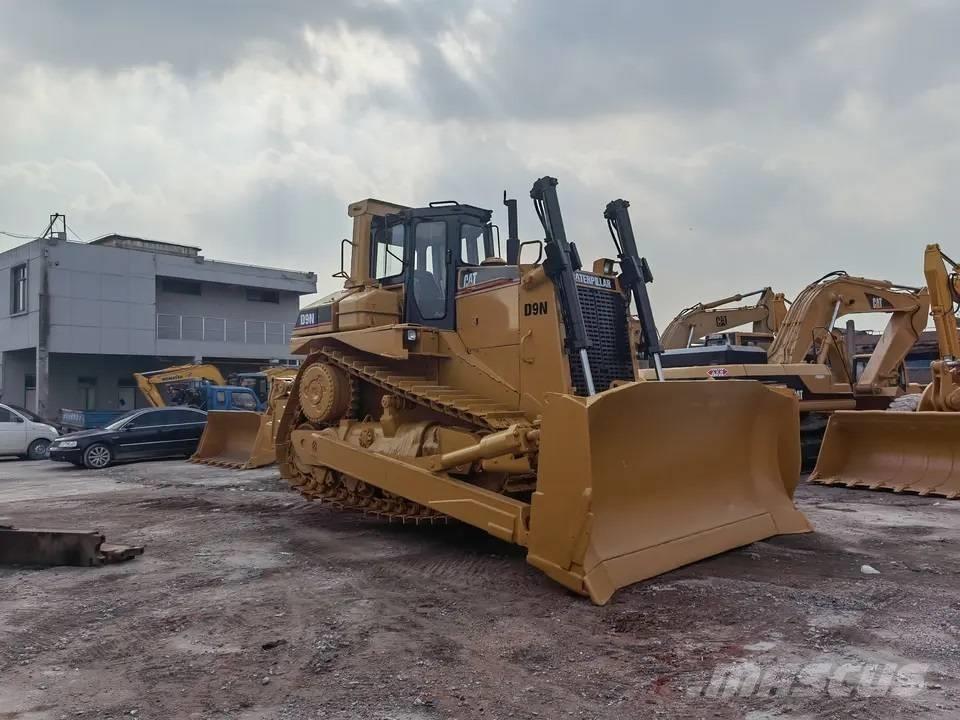 CAT D9N Buldožerji goseničarji